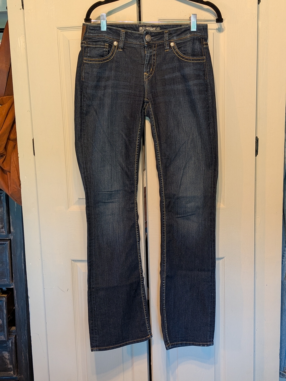 Silver Jeans Women's Dark Wash Boot Cut Jeans 30x33